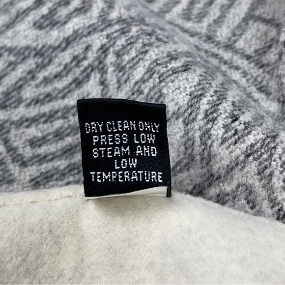 LINDA ALLARD ELLEN TRACY 100% wool tab collar open front jacket, size 4 - Picture 9 of 15